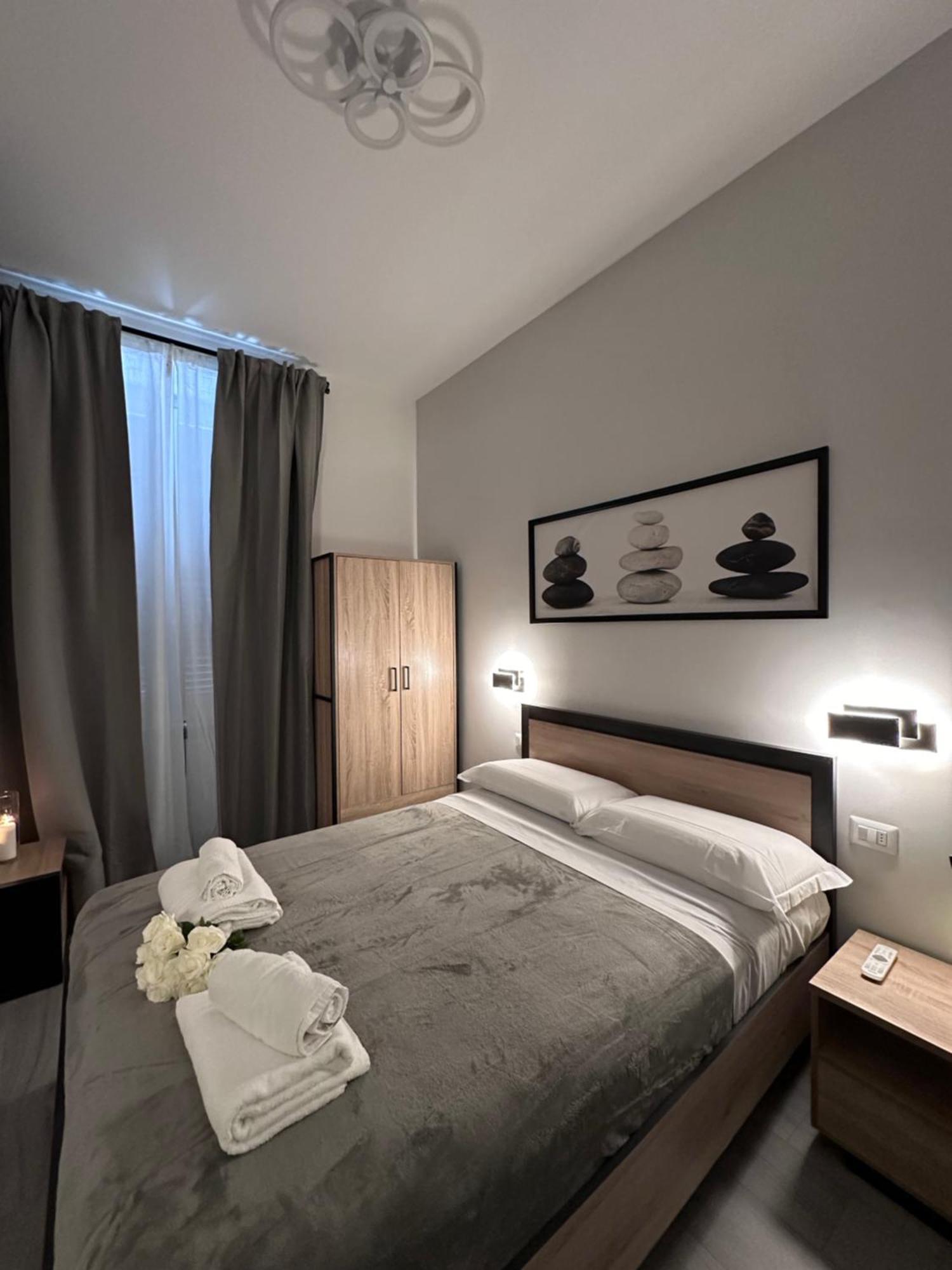 Roma Centro Softrooms Guest House Affittacamere Ngoại thất bức ảnh