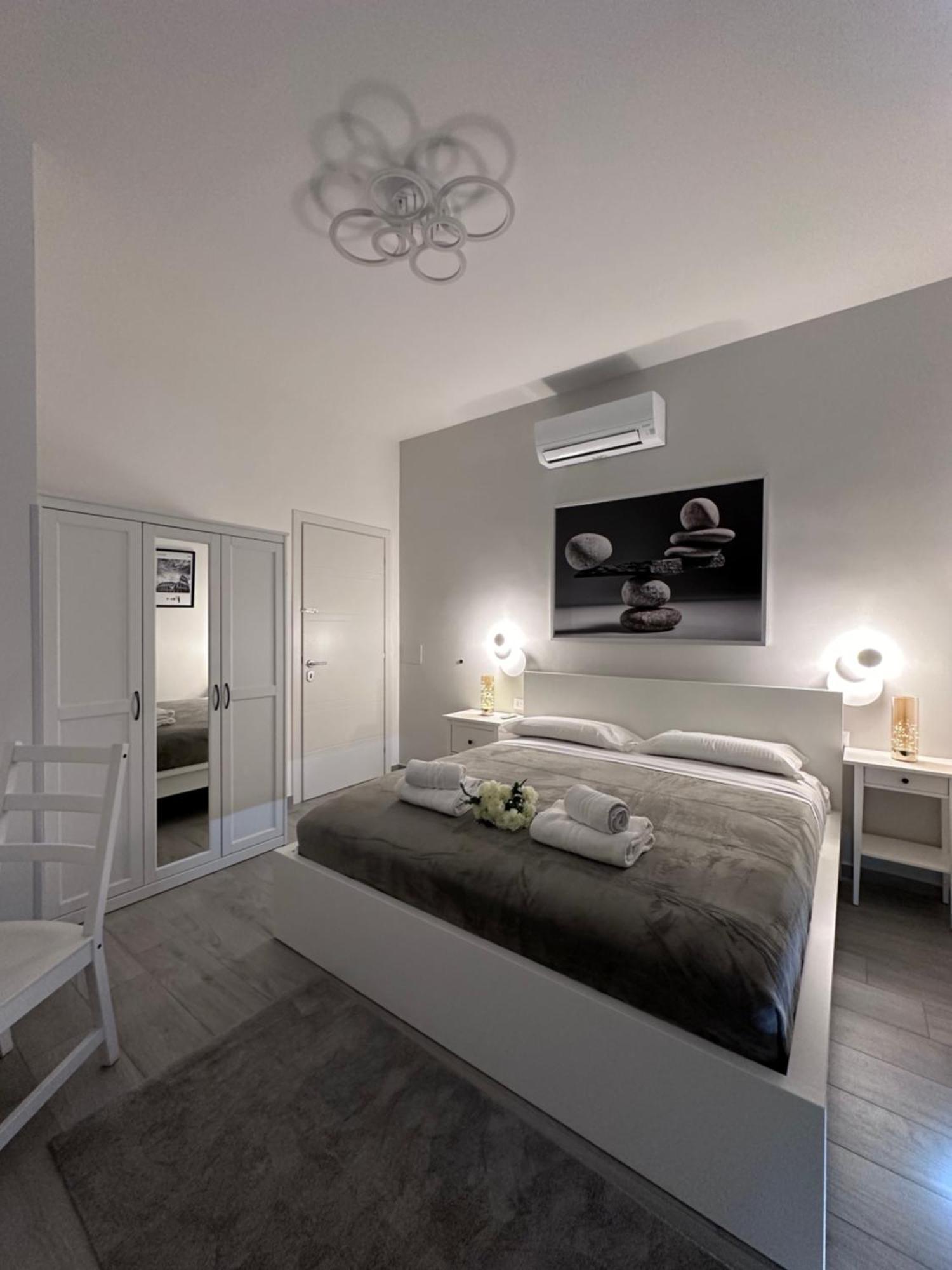 Roma Centro Softrooms Guest House Affittacamere Ngoại thất bức ảnh