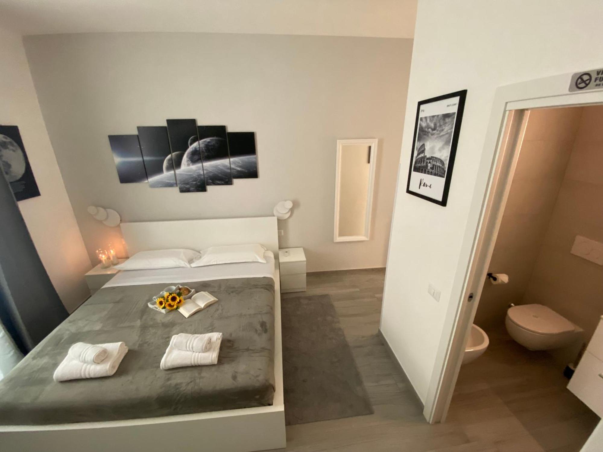 Roma Centro Softrooms Guest House Affittacamere Ngoại thất bức ảnh