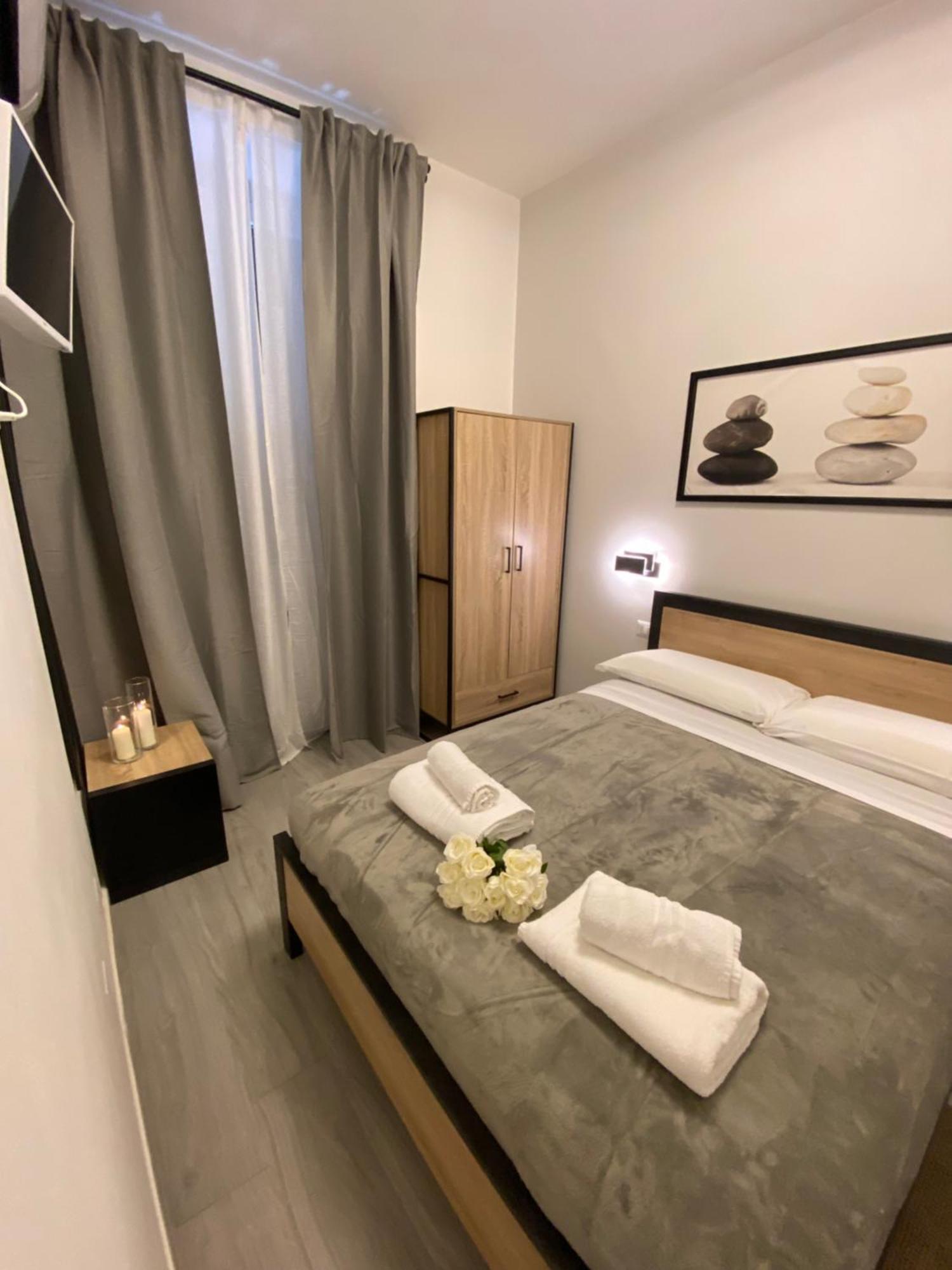 Roma Centro Softrooms Guest House Affittacamere Ngoại thất bức ảnh