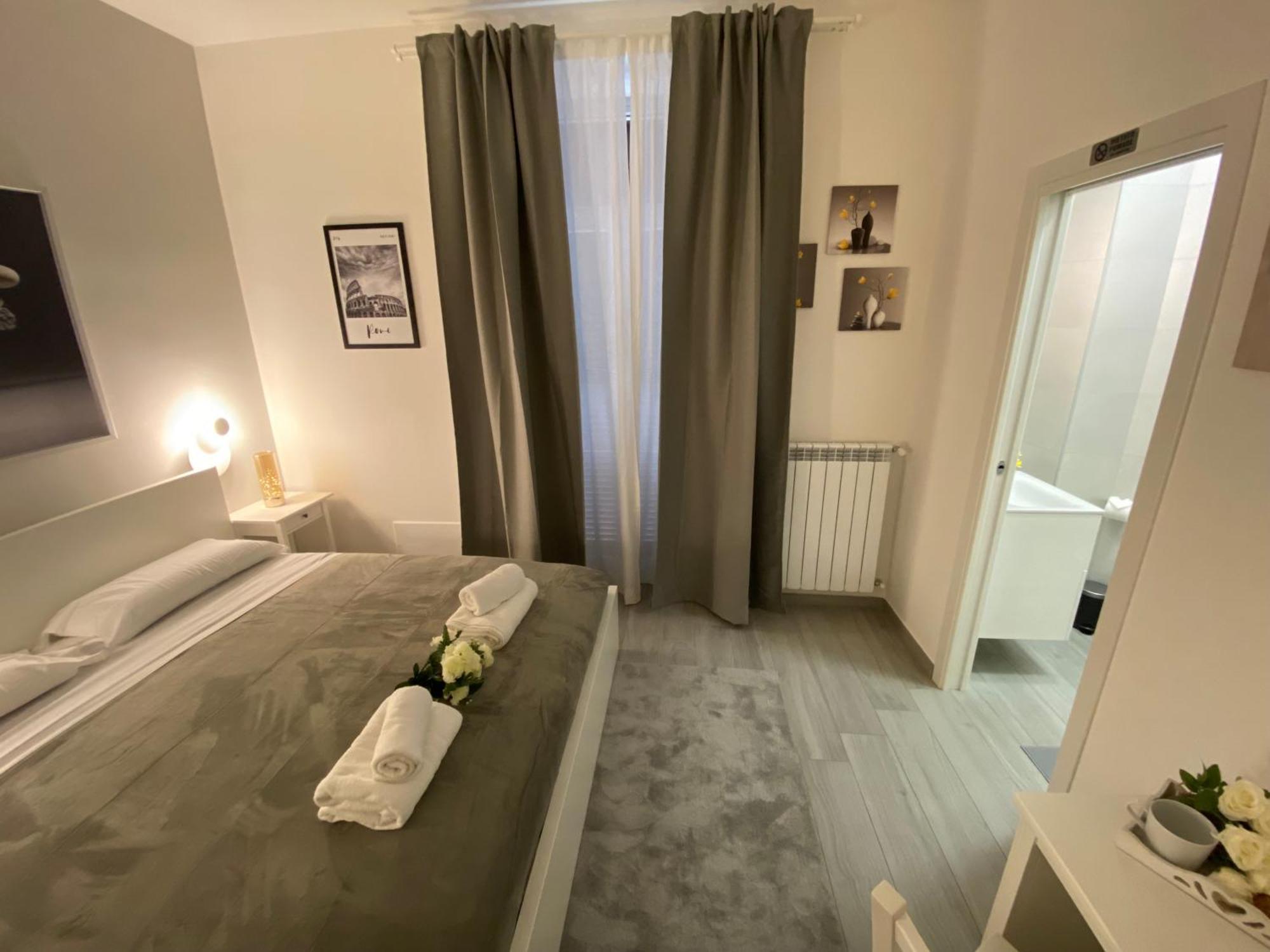 Roma Centro Softrooms Guest House Affittacamere Ngoại thất bức ảnh