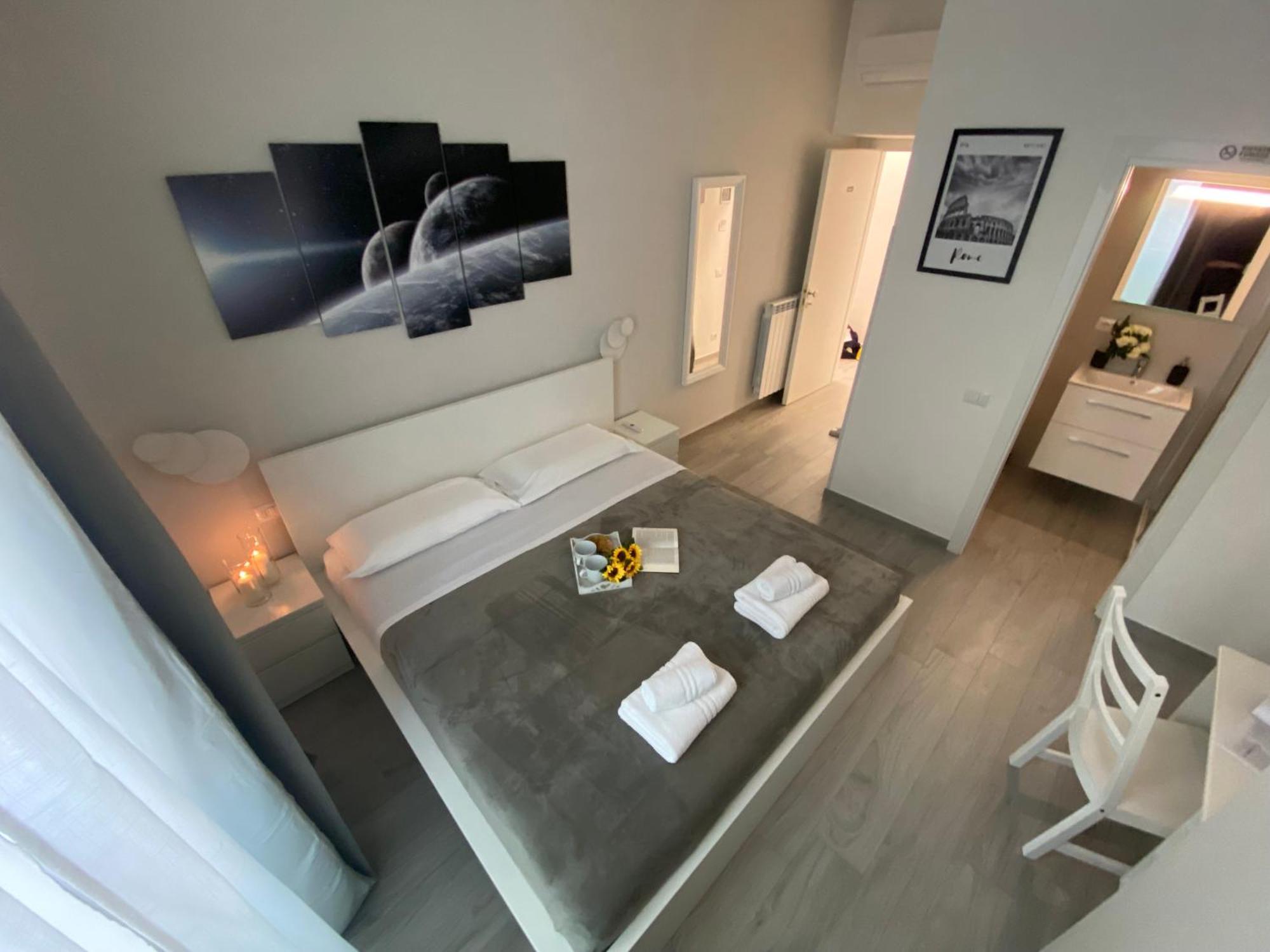 Roma Centro Softrooms Guest House Affittacamere Ngoại thất bức ảnh