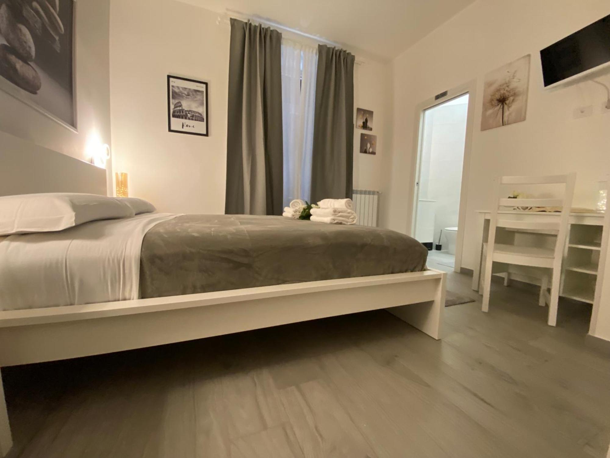 Roma Centro Softrooms Guest House Affittacamere Ngoại thất bức ảnh