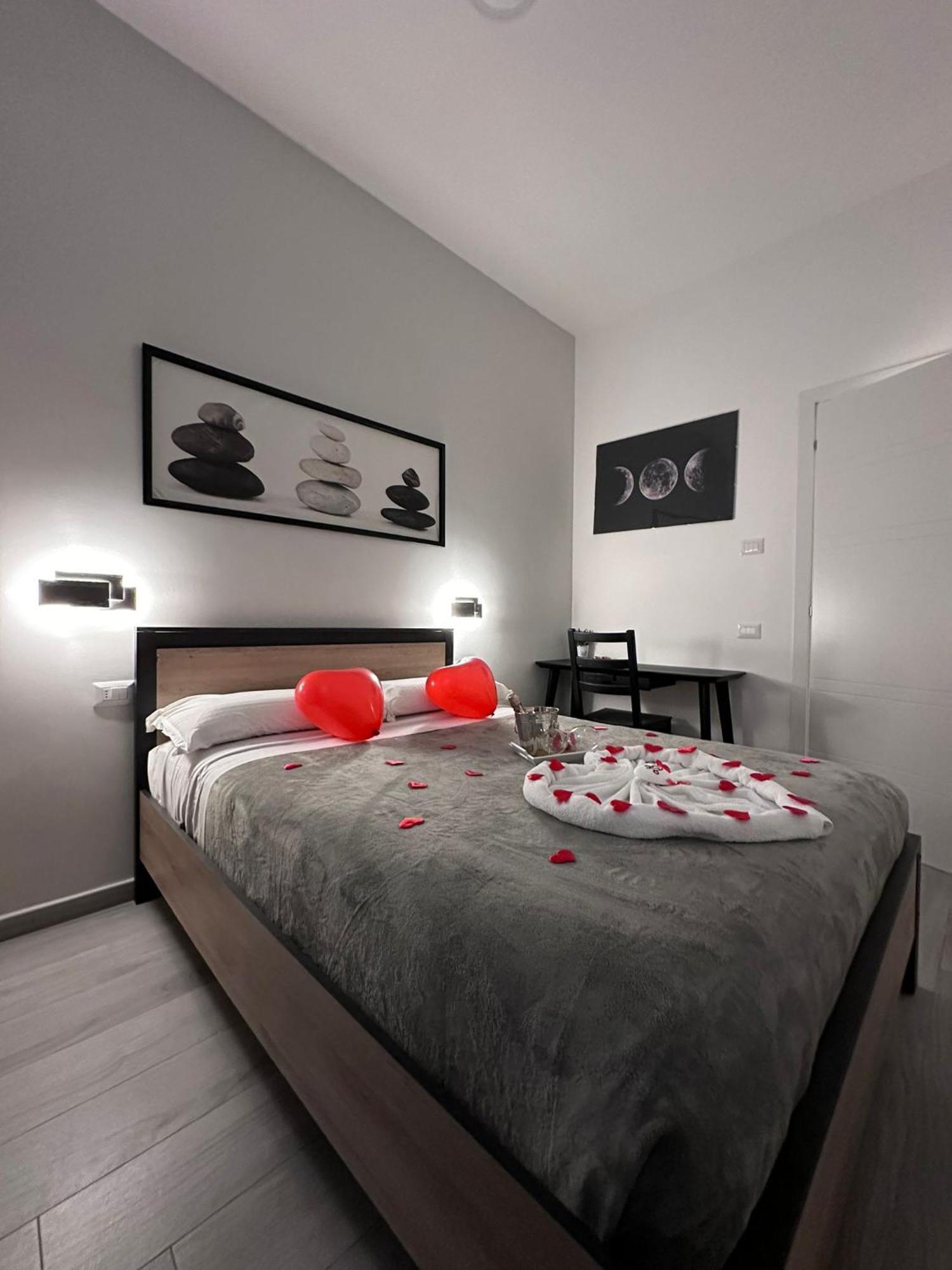 Roma Centro Softrooms Guest House Affittacamere Ngoại thất bức ảnh